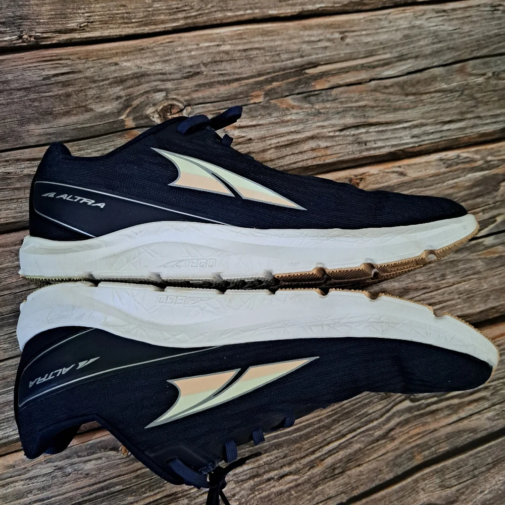 Altra Womens Dark Blue‎ Athletic Shoes Size 11